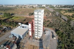 A photo of the 10-story test building.