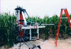 To analyze the corn pollen dispersal, the scientists turn to Particle Image Velocimetry (the PIV field setup is shown at top), LIDAR (Light Detection And Ranging), and Rotorod impact samplers.