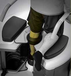 Stand-up CT scanner