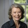 Headshot image of Shere Abbot